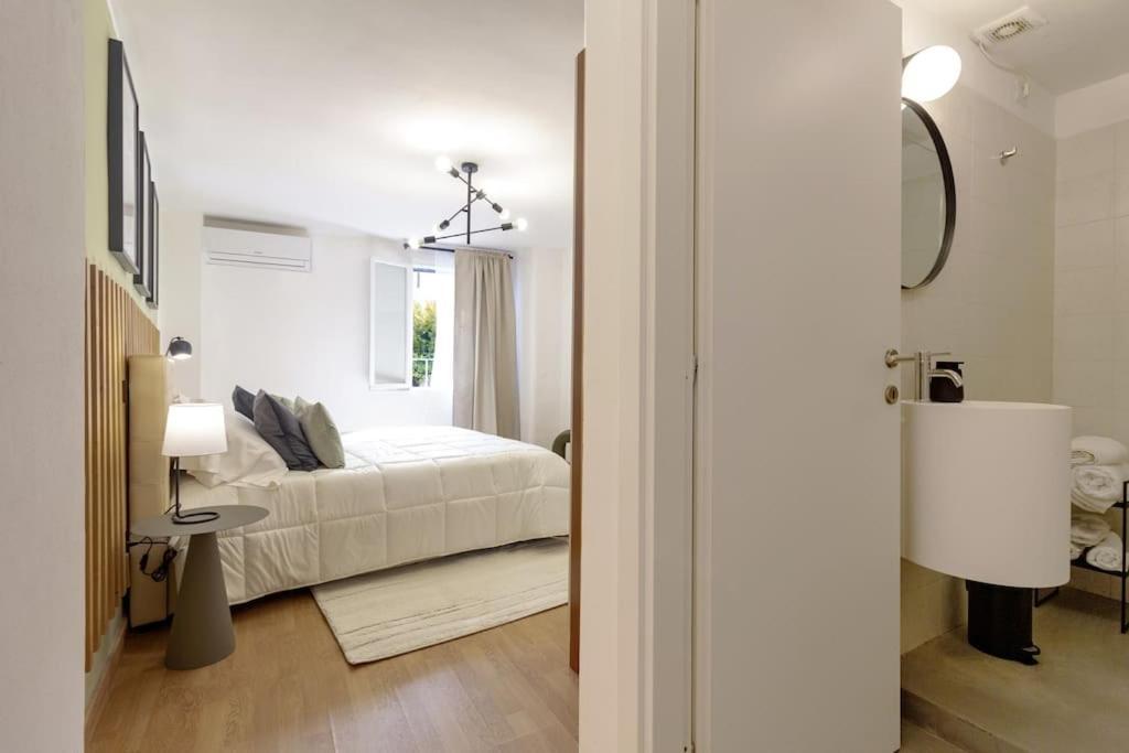 Elegant Flat In The City Centre With Two Suite Perugia Buitenkant foto